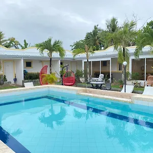 https://villa-del-pueblo-inn.hotelspanglao.com